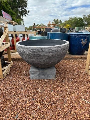 Belly Pot/Birdbath on small stand