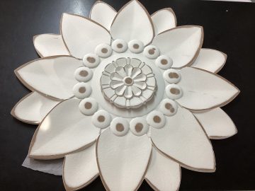Fleur Molded Flower