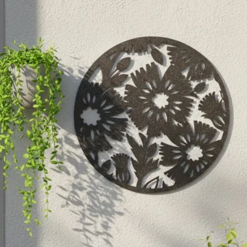 Daisy Wall Decor