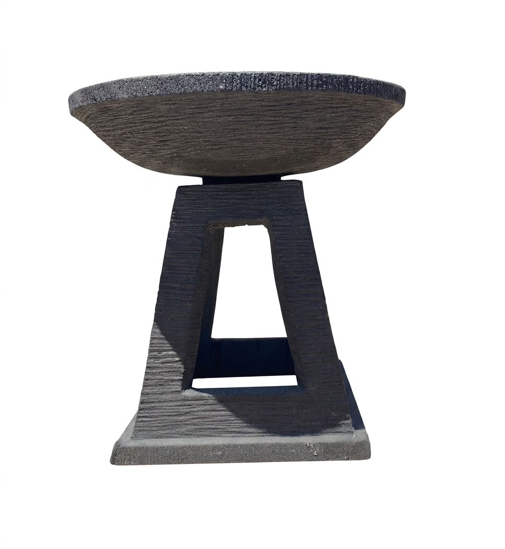 Tripod Birdbath - Black - Image 2